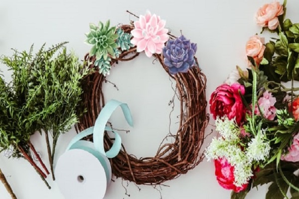 How To Make A Grapevine Succulent Wreath